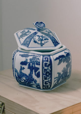 The Empress Dowager Jar